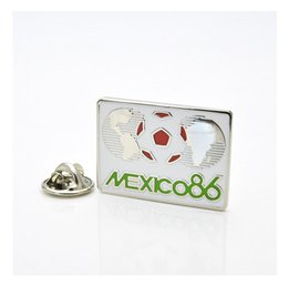 Купить Значок чемпионат мира по футболу 1986 (Мексика) эмблема белая