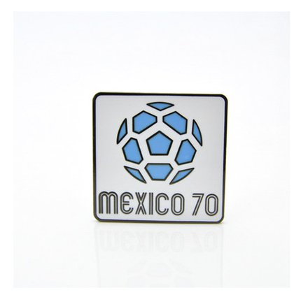 Значок чемпионат мира по футболу 1970 (Мексика) эмблема белая