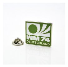 Купить Значок чемпионат мира по футболу 1974 (Германия) эмблема зеленая
