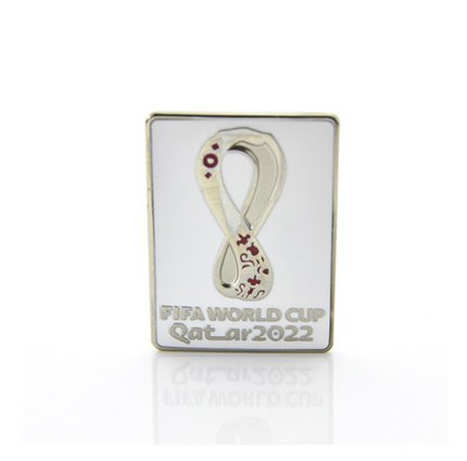 Значок чемпионат мира по футболу 2022 (Катар) эмблема белая