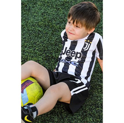 Форма FC Juventus Ronaldo 2021/22 детская УЦЕНКА - детали в описании